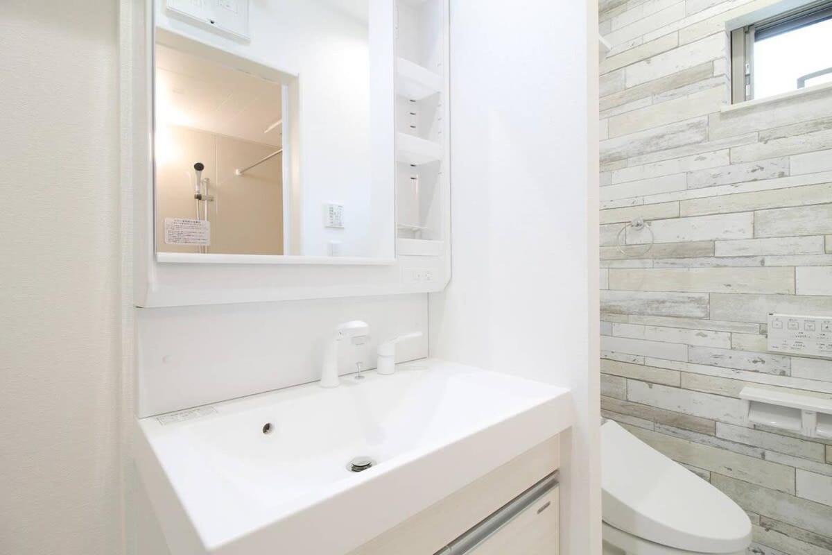 Bhotel Ball Park - Newlybuild 2 Bedrm Apt 2 Mins Baseball Museum 4Ppl Хиросима Экстерьер фото